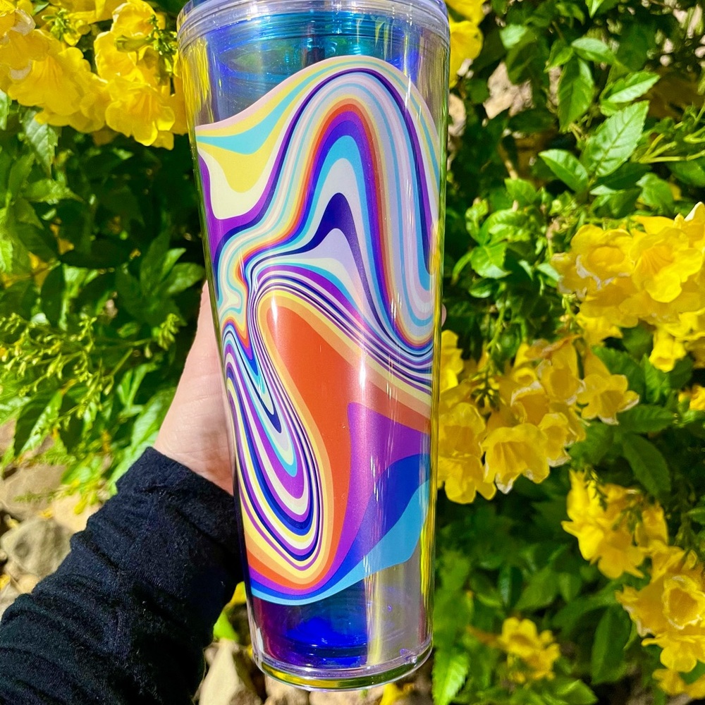 🌈RARE🌈Target exclusive wavy rainbow tumbler cup - Picture 6 of 8